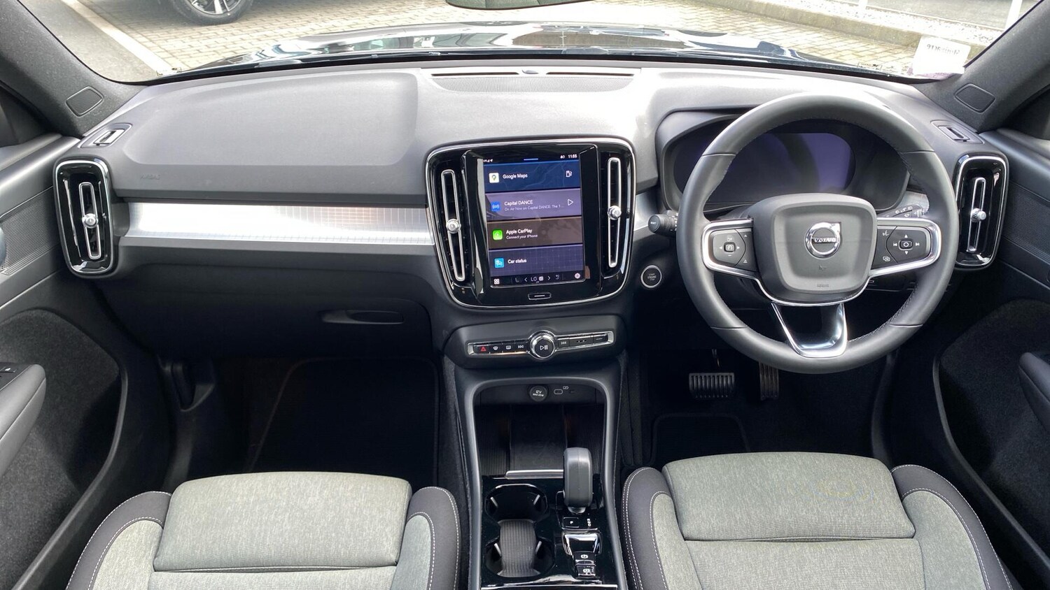 Used Volvo XC40 2022 for sale - 78147772: Photo 11