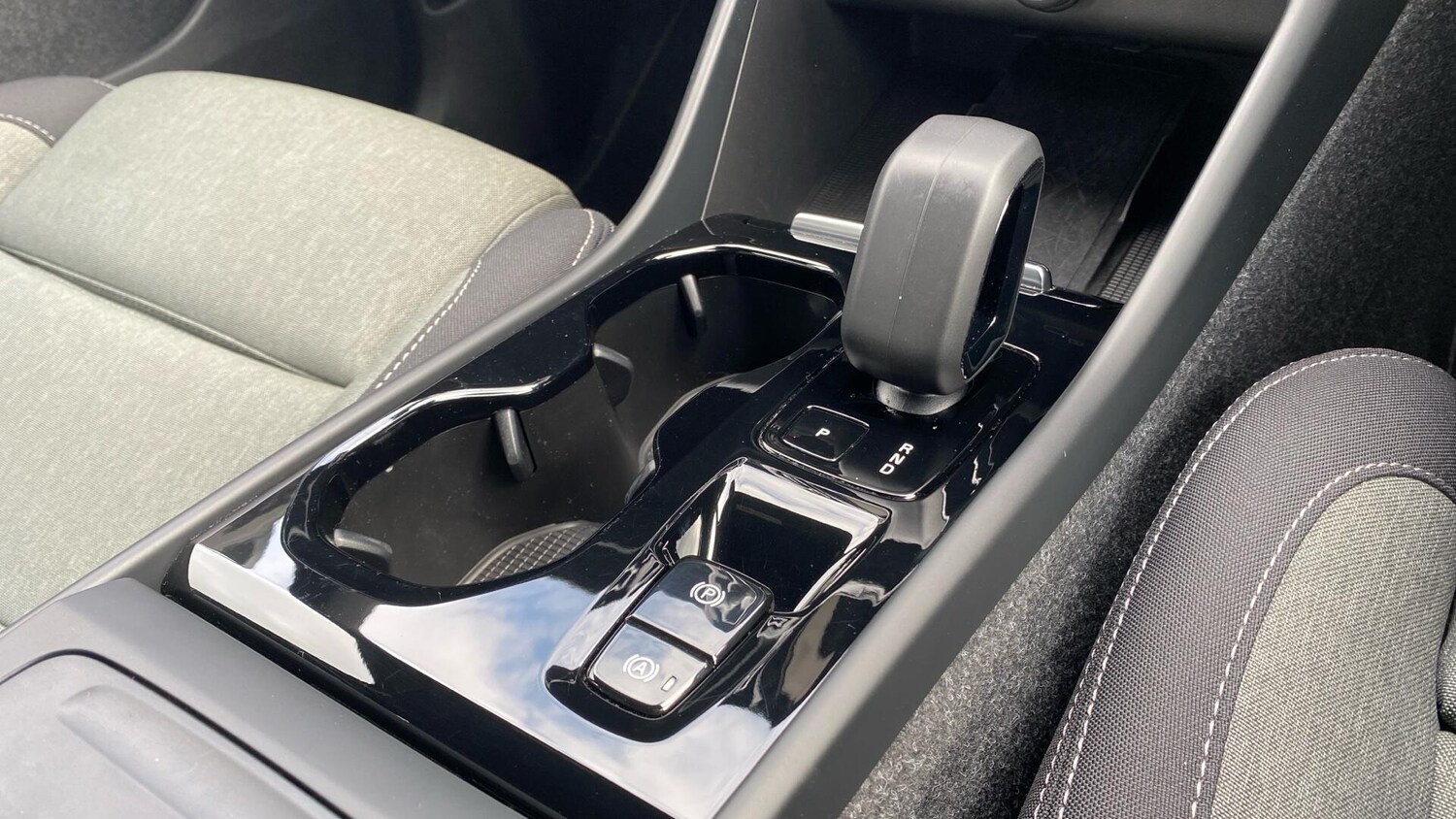 Used Volvo XC40 2022 for sale - 78147772: Photo 12