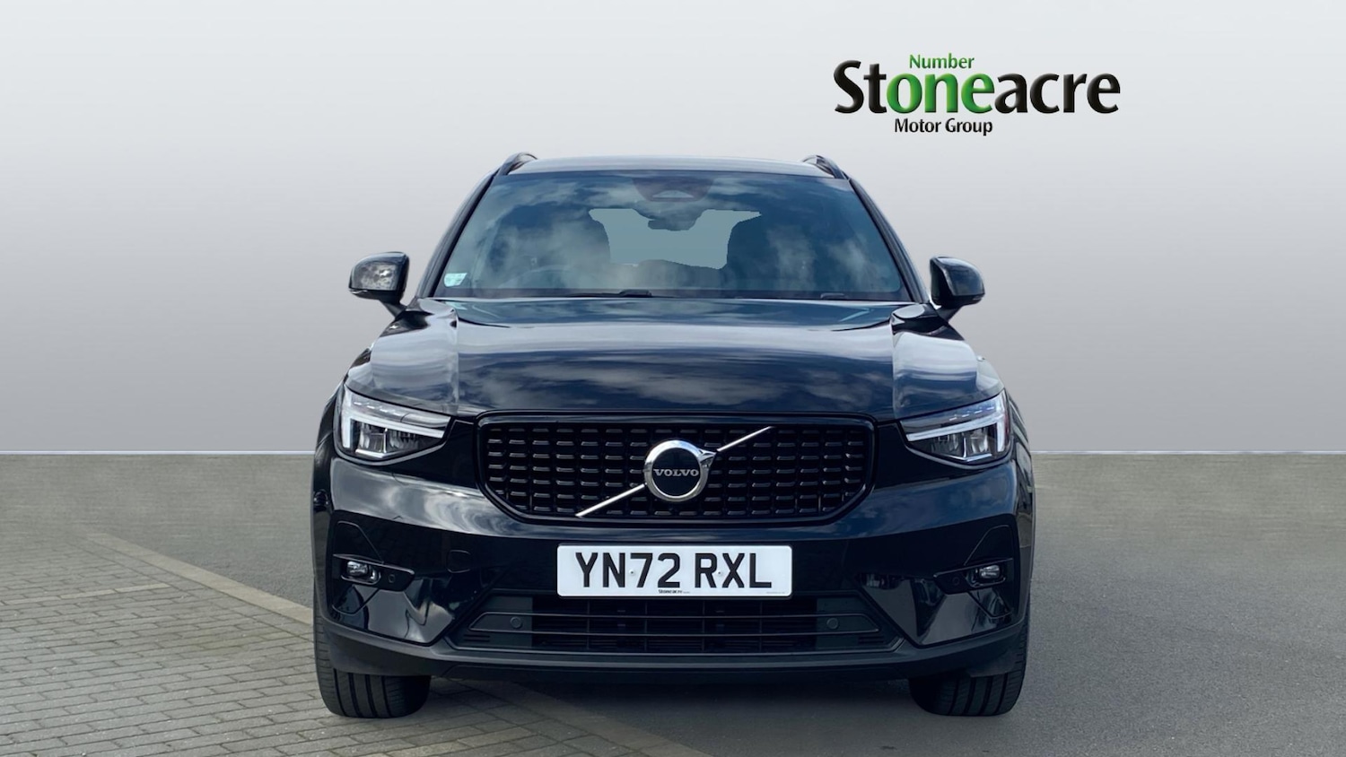 Used Volvo XC40 2022 for sale - 78147772: Photo 2