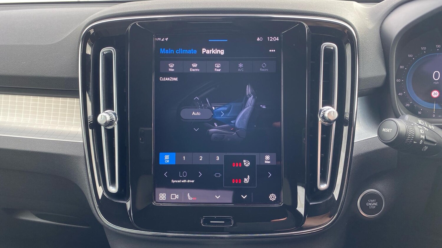 Used Volvo XC40 2022 for sale - 78147772: Photo 27