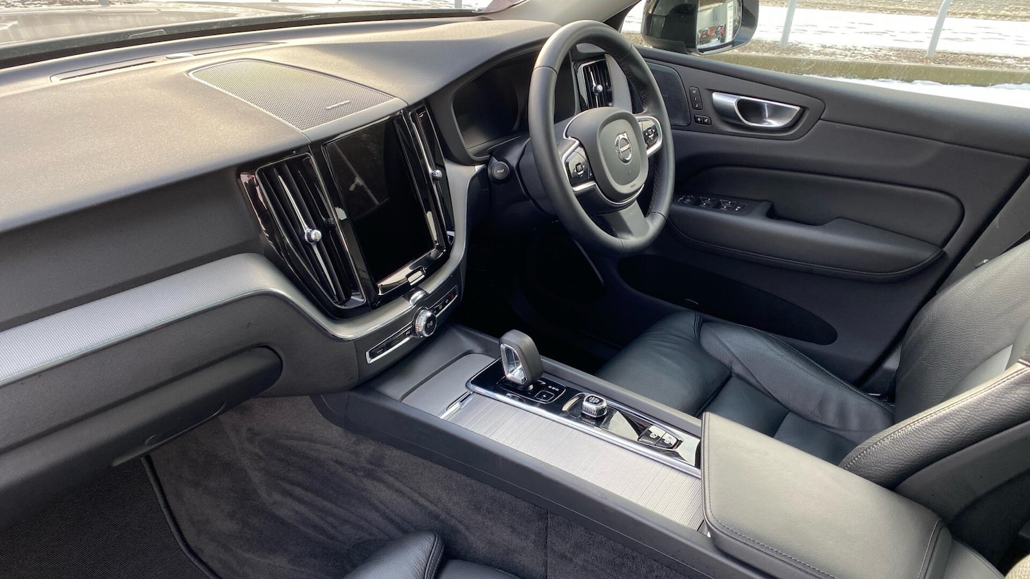 Used Volvo XC60 2023 for sale - 77162991: Photo 12