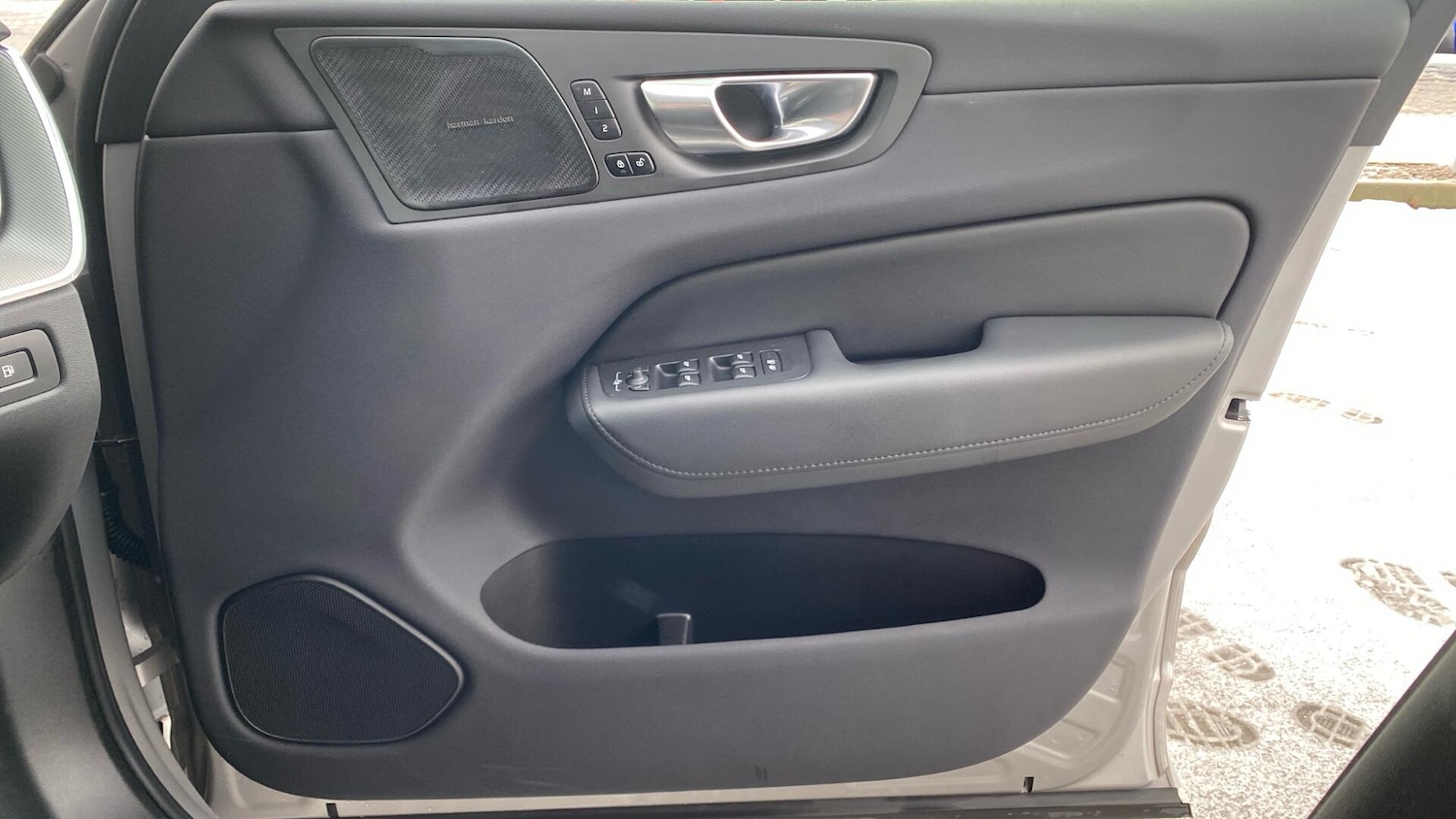 Used Volvo XC60 2023 for sale - 77162991: Photo 26