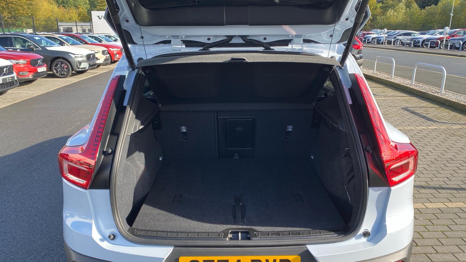 Used Volvo XC40 2024 for sale - 76370870: Photo 13