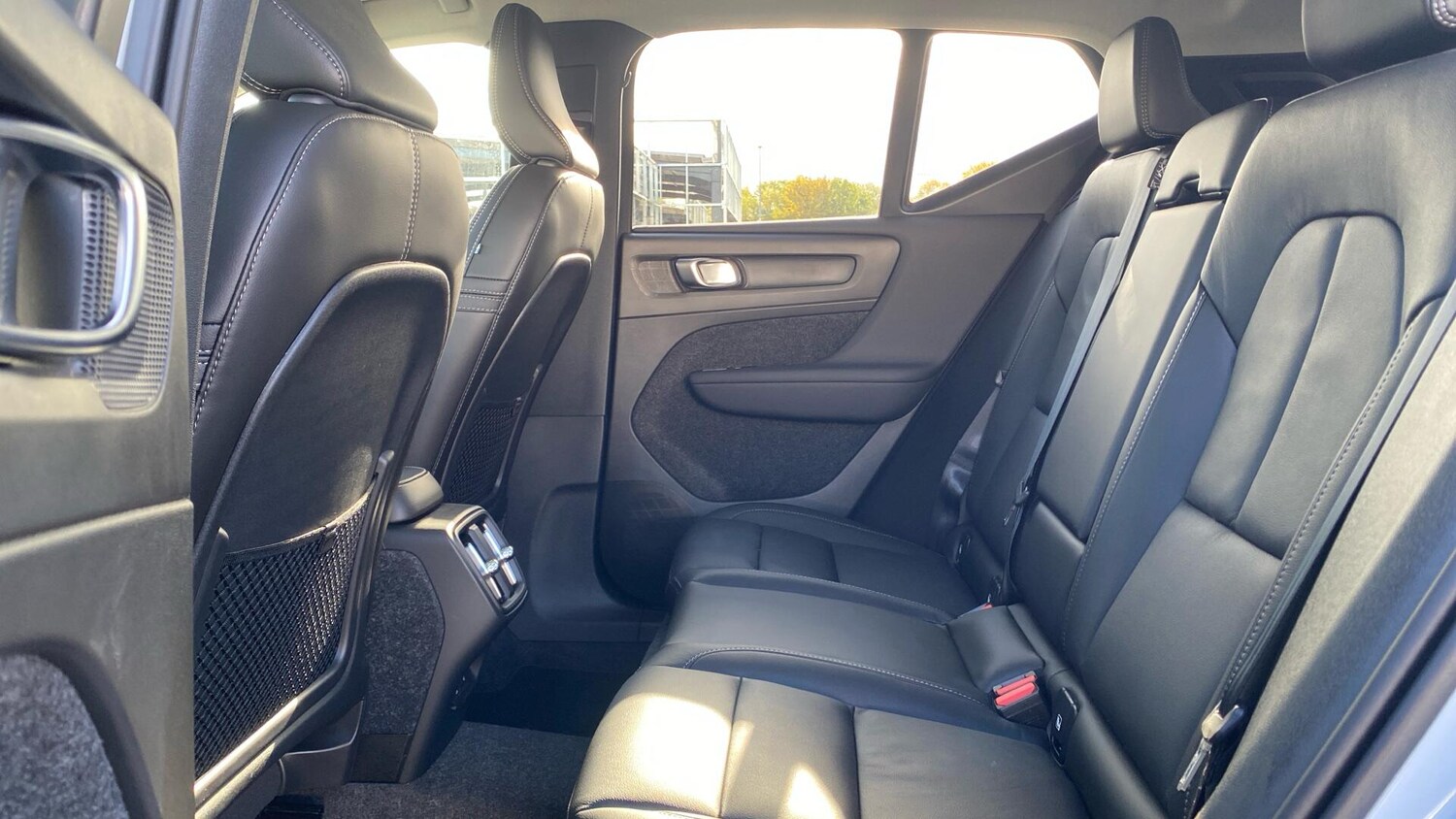 Used Volvo XC40 2024 for sale - 76370870: Photo 32