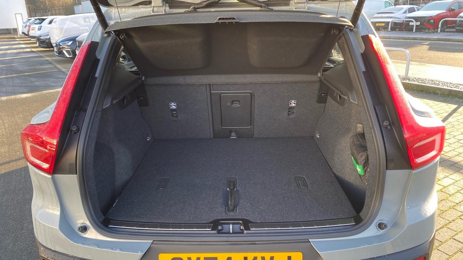 Used Volvo XC40 2024 for sale - 76753066: Photo 13