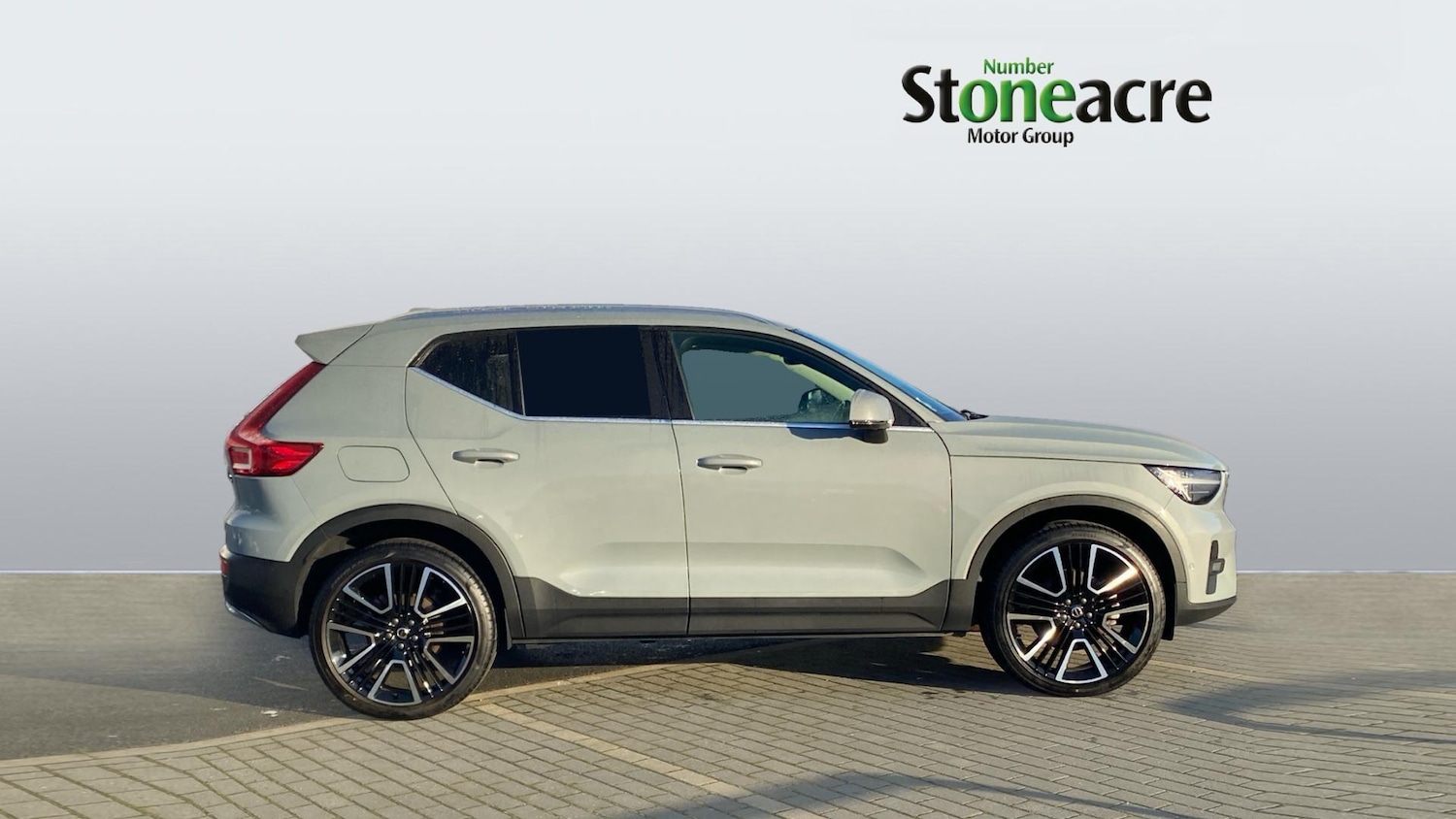 Used Volvo XC40 2024 for sale - 76753066: Photo 3