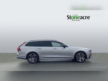 Used Volvo V90 2024 for sale - 76337209: Photo