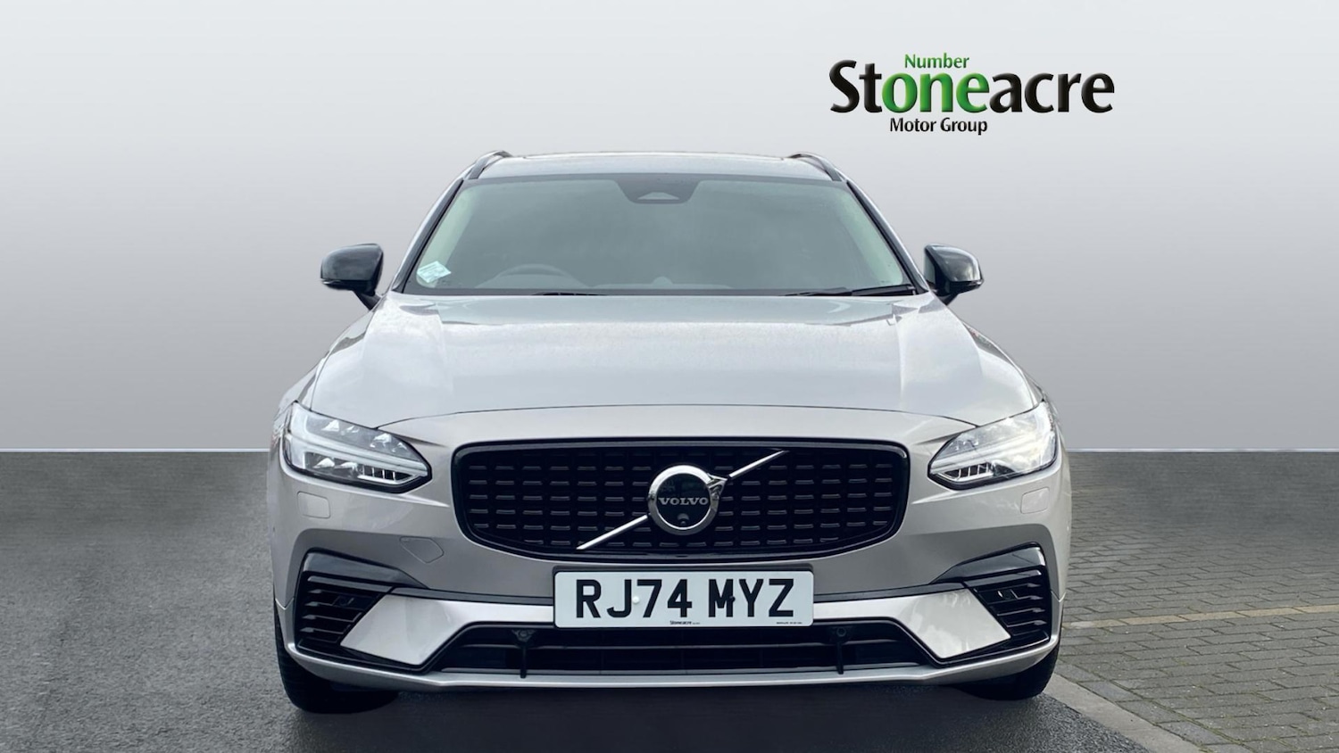 Used Volvo V90 2024 for sale - 76337209: Photo 9