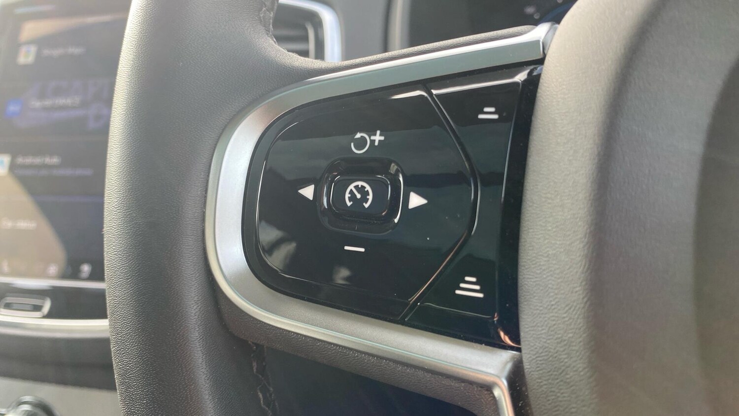 Used Volvo XC90 2023 for sale - 77695389: Photo 17