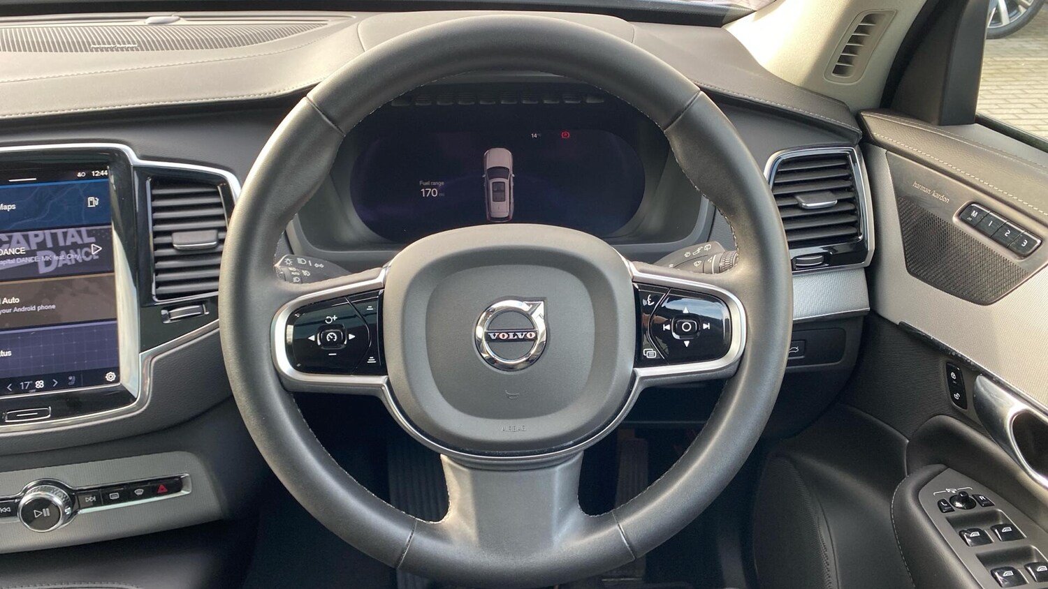 Used Volvo XC90 2023 for sale - 77695389: Photo 35