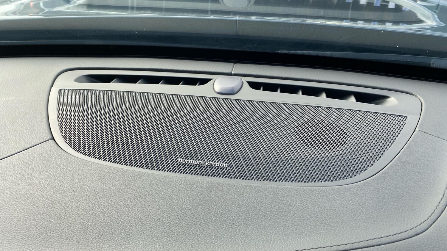 Used Volvo XC90 2023 for sale - 77695389: Photo 40