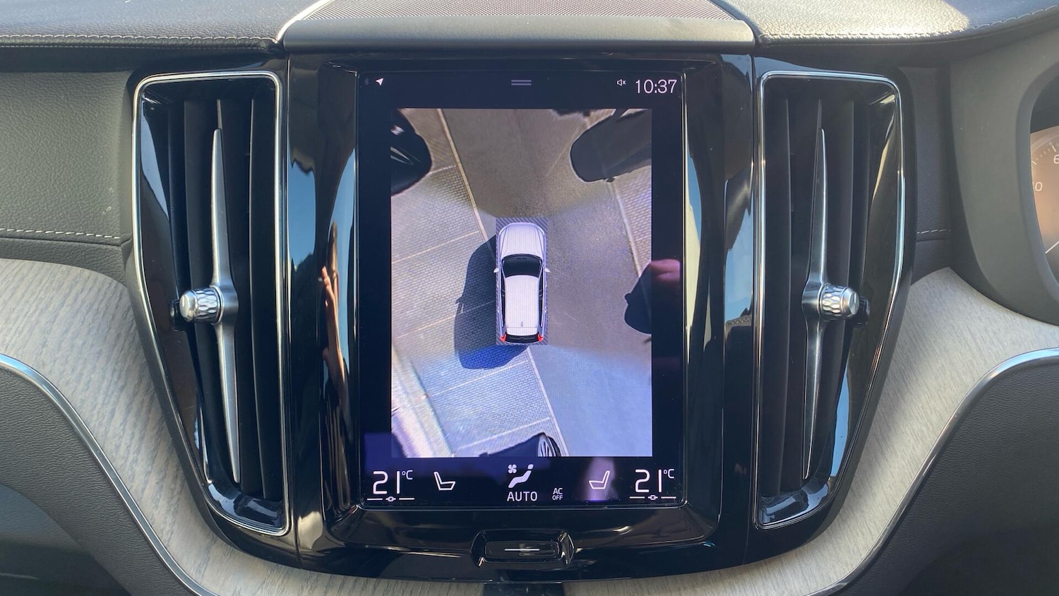 Used Volvo XC60 2020 for sale - 77939568: Photo 30