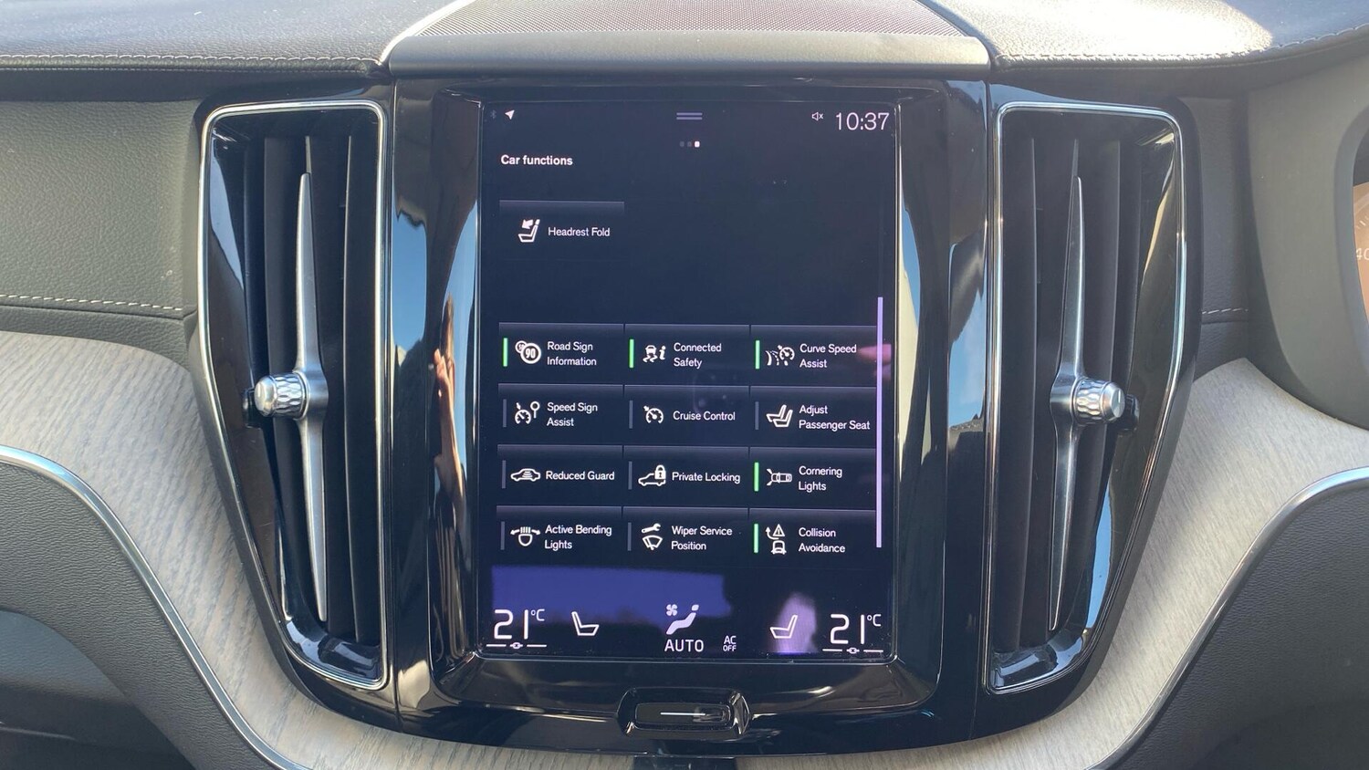 Used Volvo XC60 2020 for sale - 77939568: Photo 31