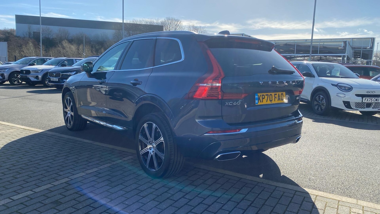 Used Volvo XC60 2020 for sale - 77939568: Photo 5