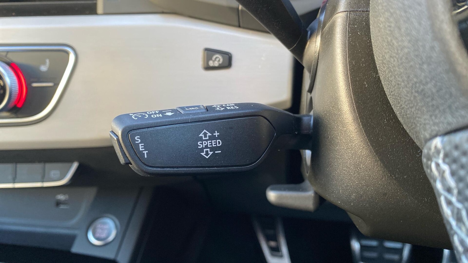 Used Audi A4 Avant for sale - 76728669: Photo 16