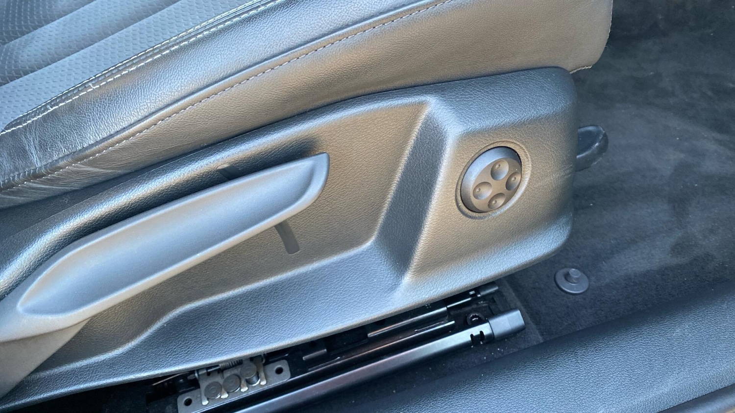 Used Audi A4 Avant for sale - 76728669: Photo 30