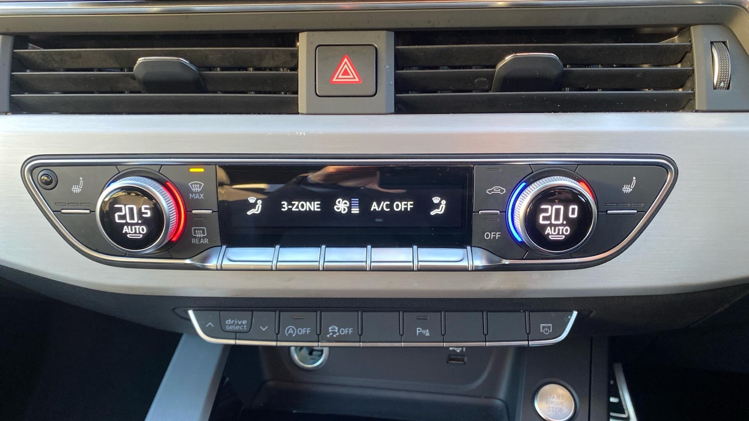 Used Audi A4 Avant for sale - 76728669: Photo 31