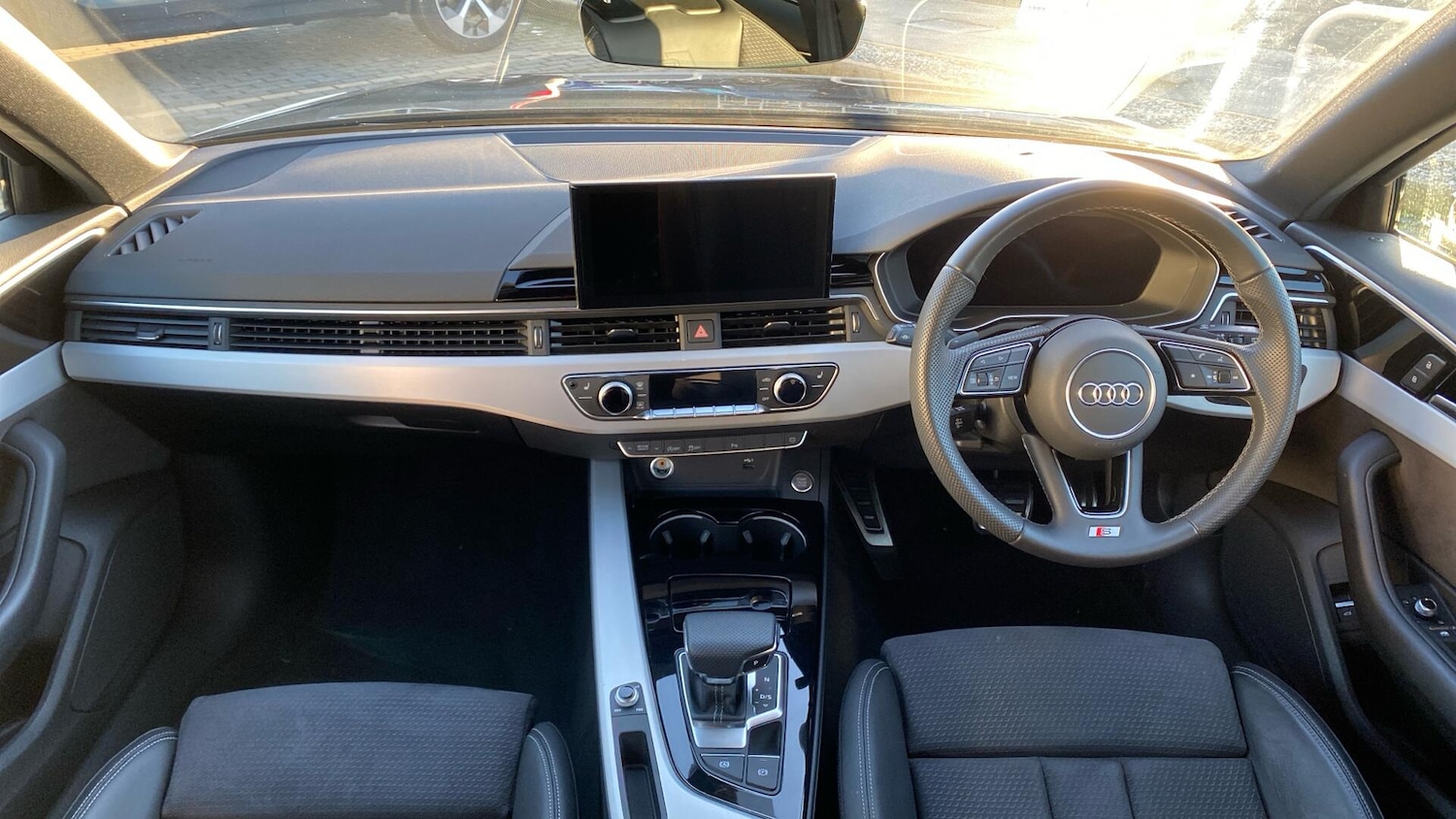 Used Audi A4 Avant for sale - 76728669: Photo 5