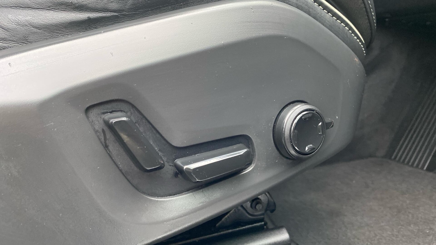 Used Volvo XC60 2022 for sale - 77511116: Photo 22