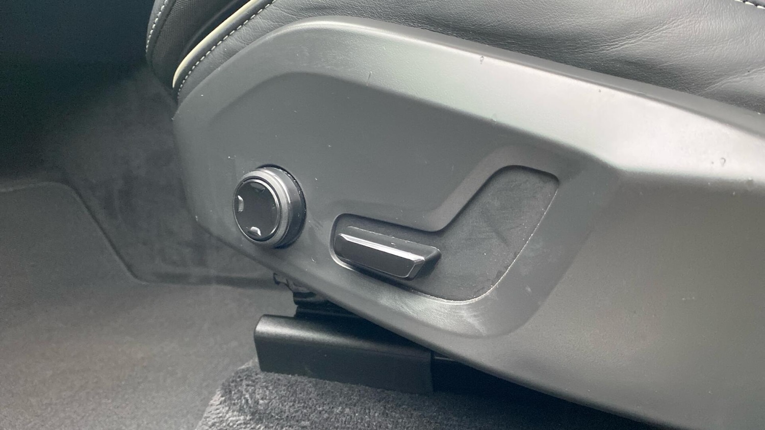 Used Volvo XC60 2022 for sale - 77511116: Photo 24