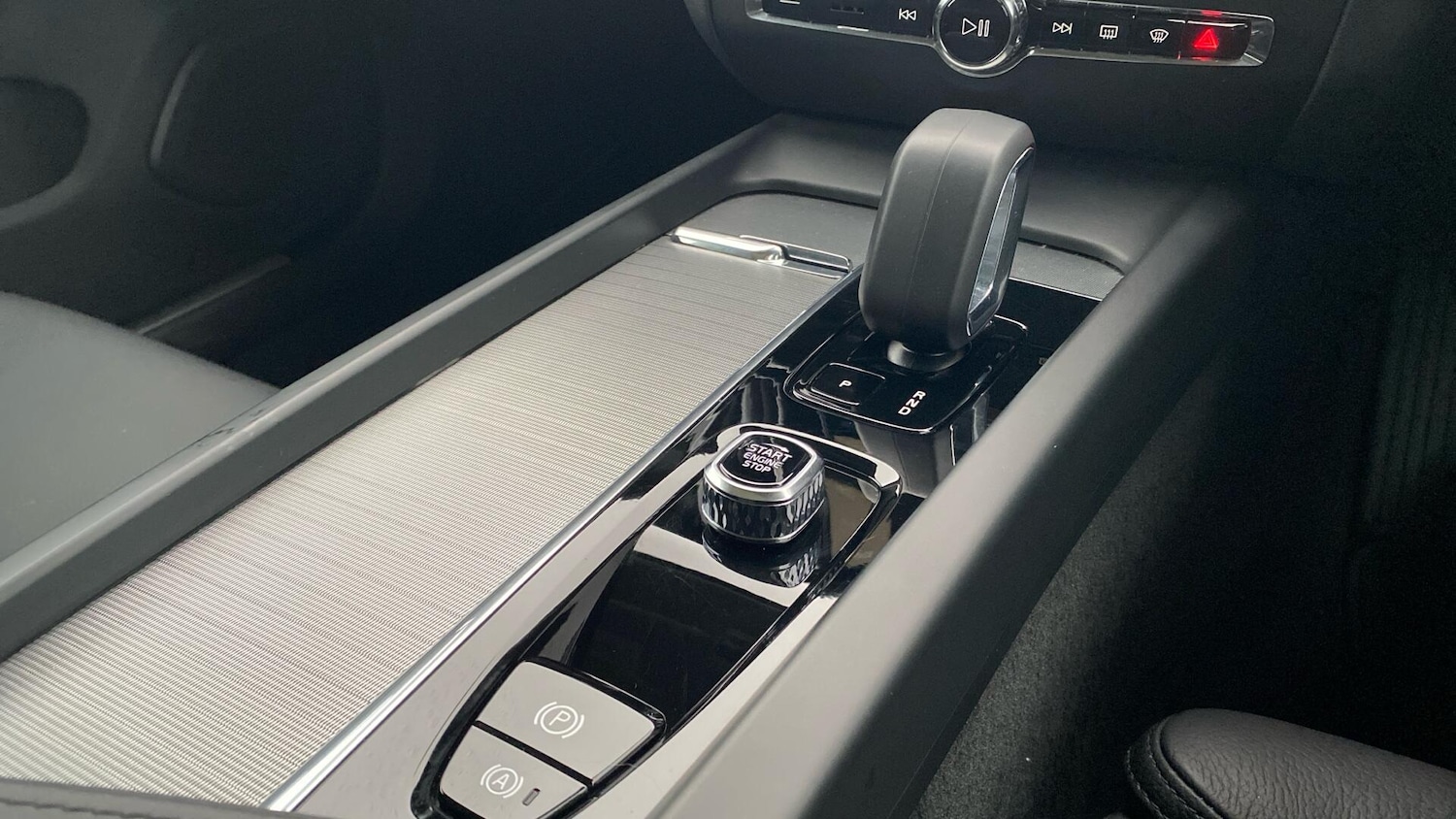 Used Volvo V60 2025 for sale - 77351723: Photo 11