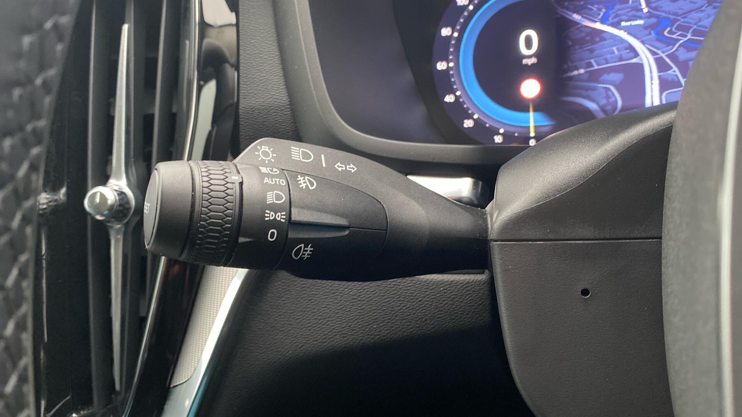 Used Volvo V60 2025 for sale - 77351723: Photo 18