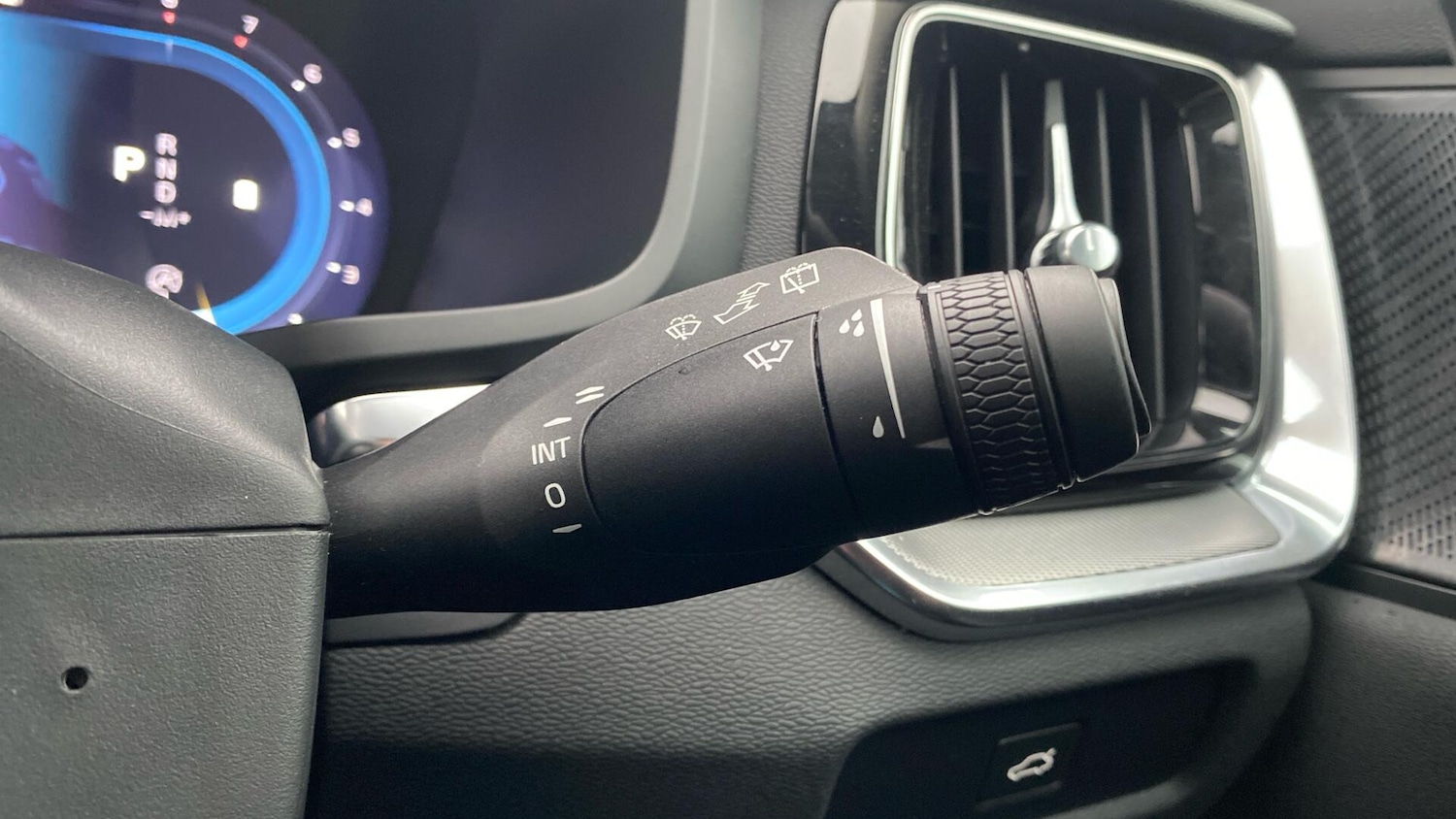 Used Volvo V60 2025 for sale - 77351723: Photo 21