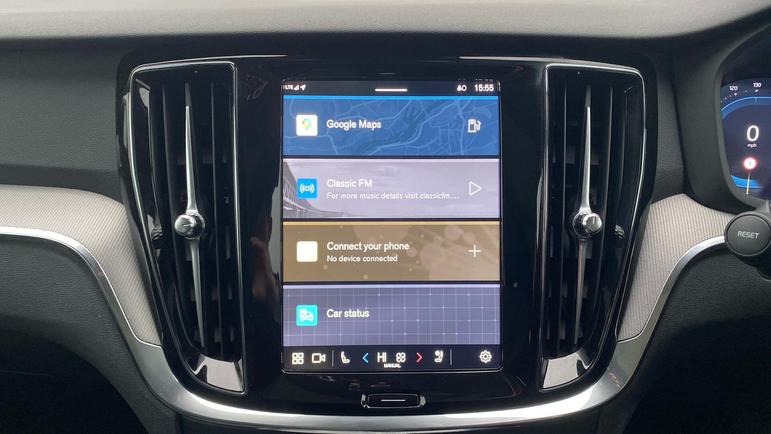 Used Volvo V60 2025 for sale - 77351723: Photo 28