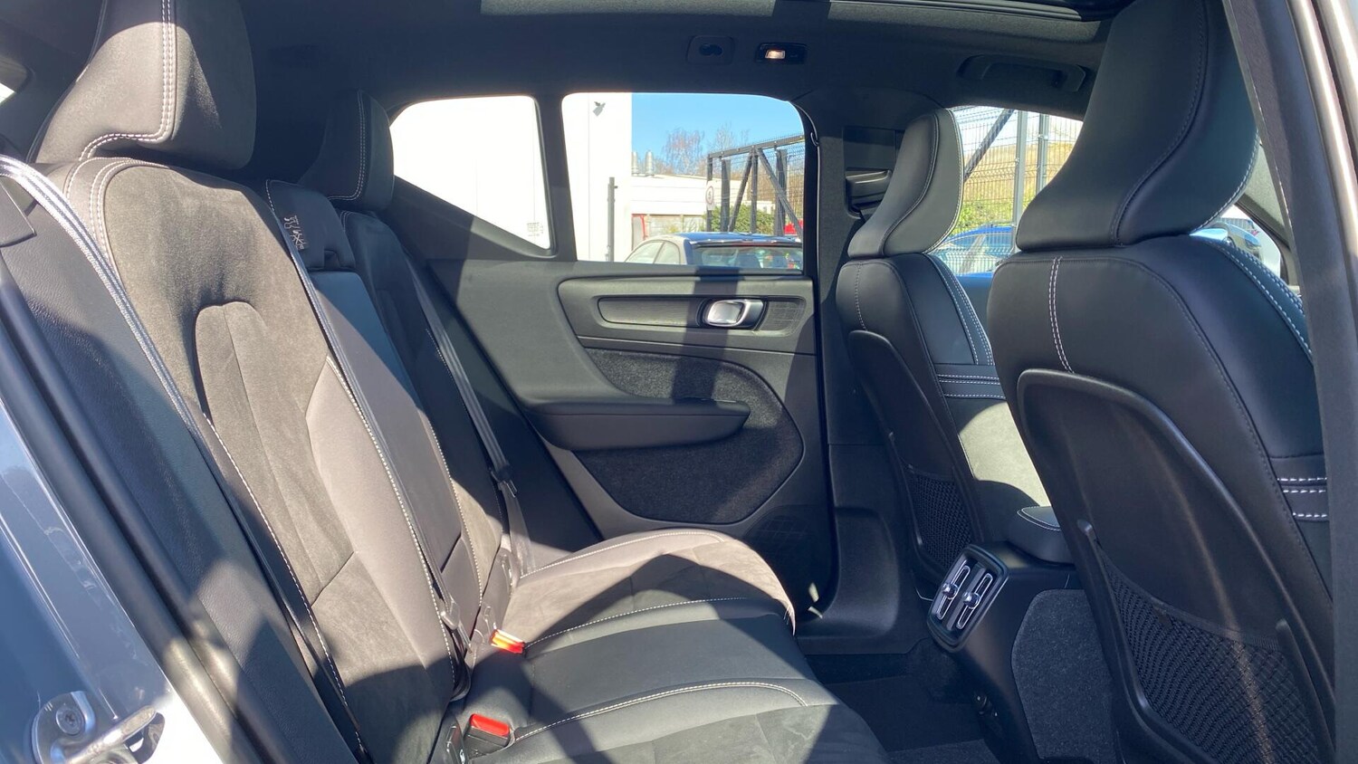 Used Volvo XC40 for sale - 77939918: Photo 13