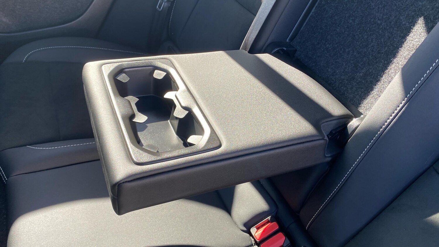 Used Volvo XC40 for sale - 77939918: Photo 41