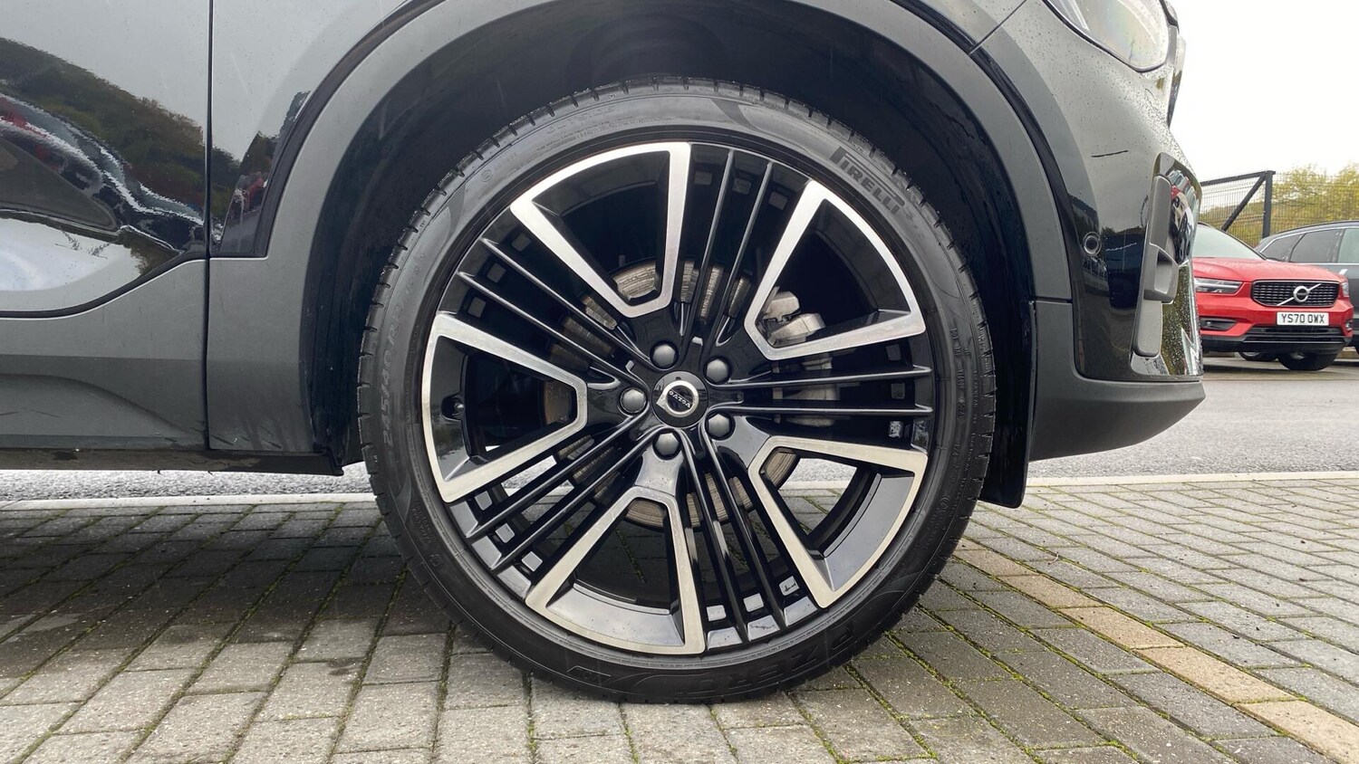 Used Volvo XC40 2024 for sale - 76371359: Photo 10