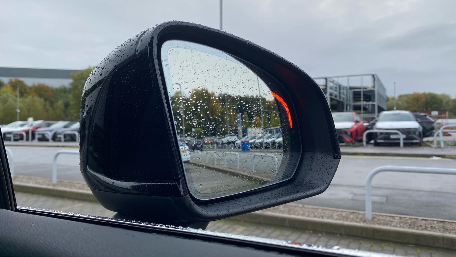 Used Volvo XC40 2024 for sale - 76371359: Photo 33