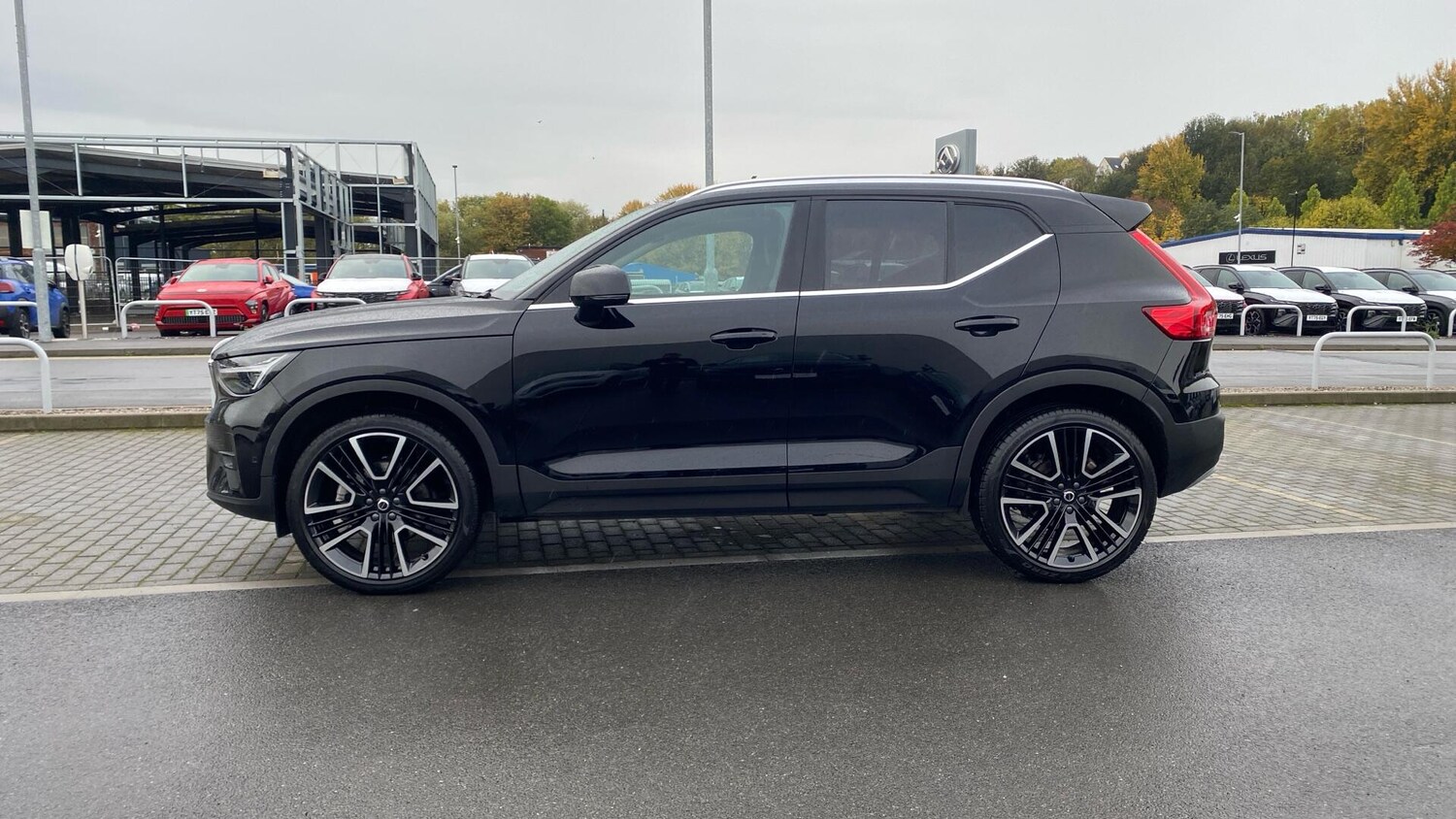 Used Volvo XC40 2024 for sale - 76371359: Photo 38