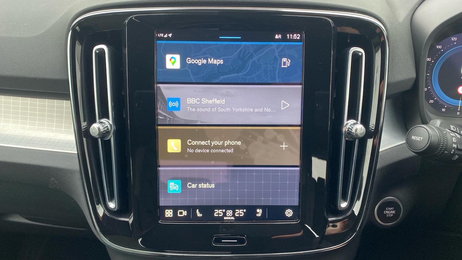 Used Volvo XC40 2023 for sale - 77074145: Photo 27