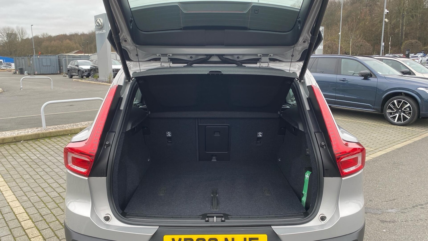 Used Volvo XC40 2023 for sale - 77074145: Photo 36