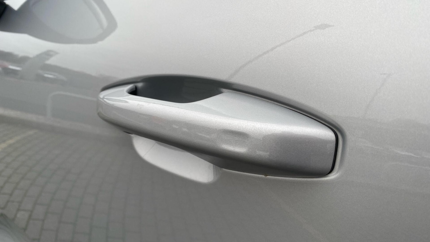 Used Volvo XC40 2023 for sale - 77074145: Photo 39