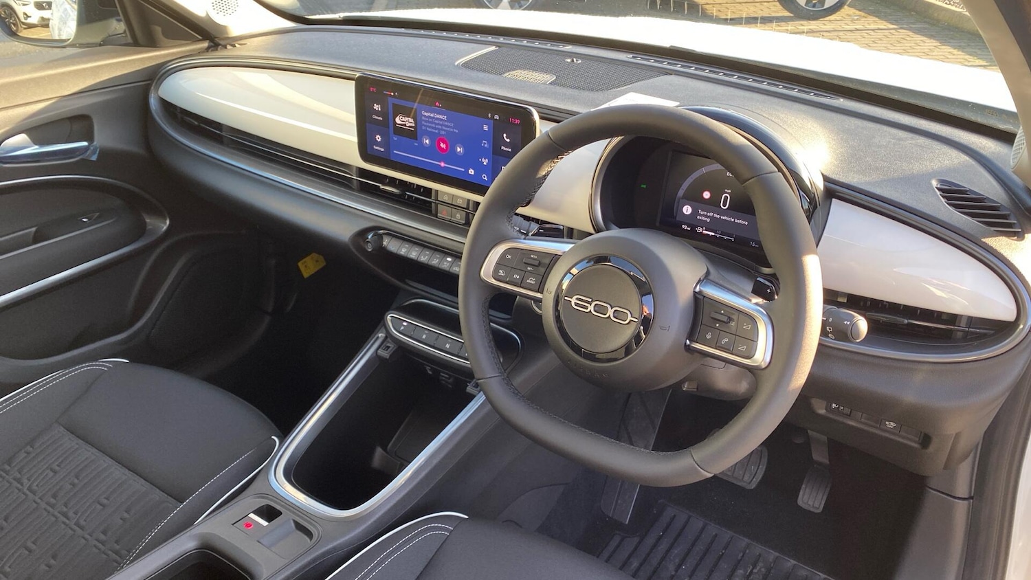 Used Fiat 600 2025 for sale - 76824182: Photo 4