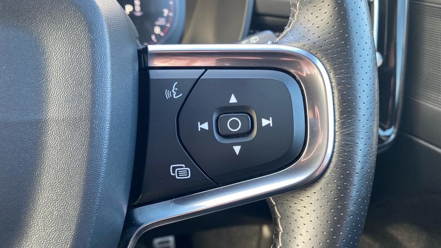 Used Volvo XC40 2019 for sale - 76425555: Photo 22