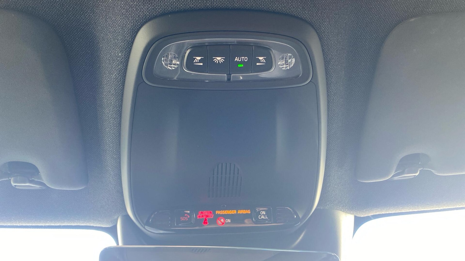 Used Volvo XC40 2019 for sale - 76425555: Photo 27