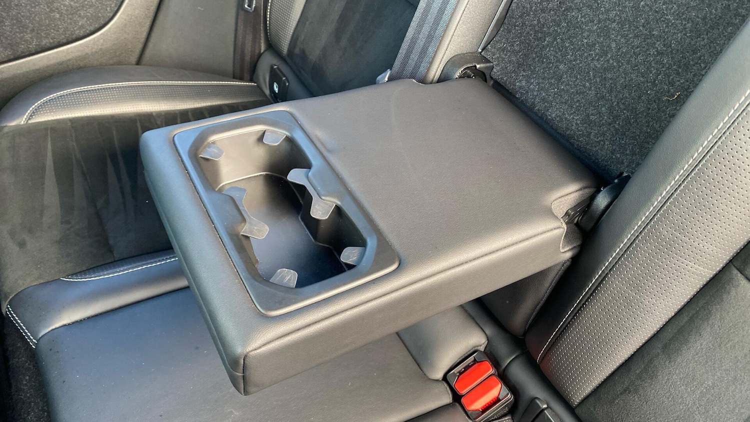 Used Volvo XC40 2019 for sale - 76425555: Photo 31