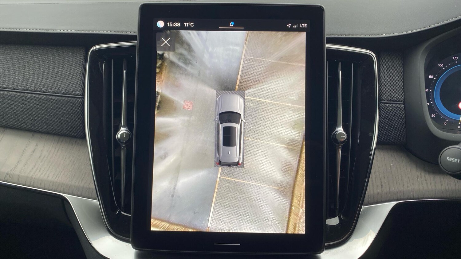 Used Volvo XC90 2025 for sale - 77658835: Photo 32