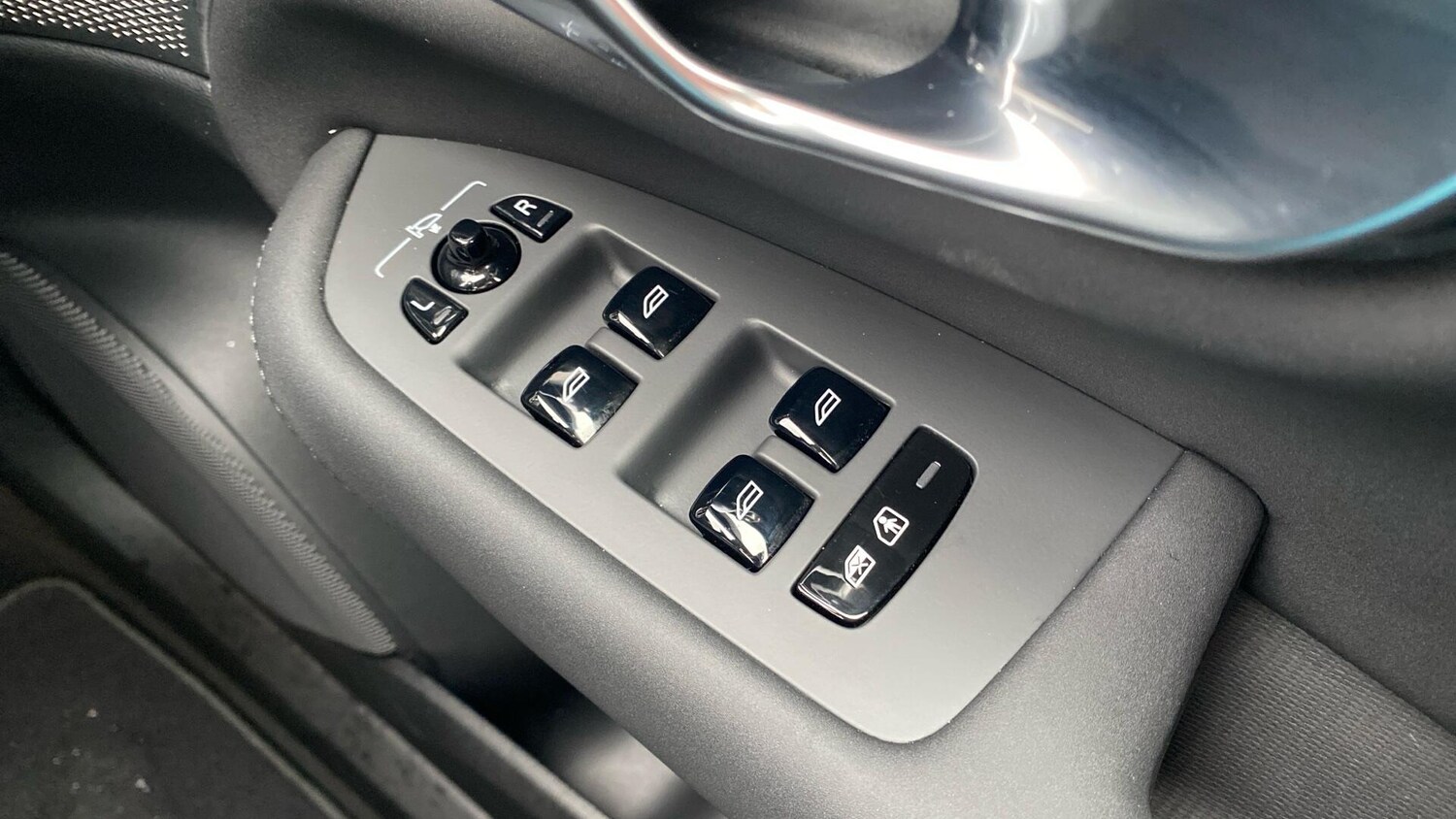 Used Volvo XC90 2025 for sale - 77658835: Photo 38