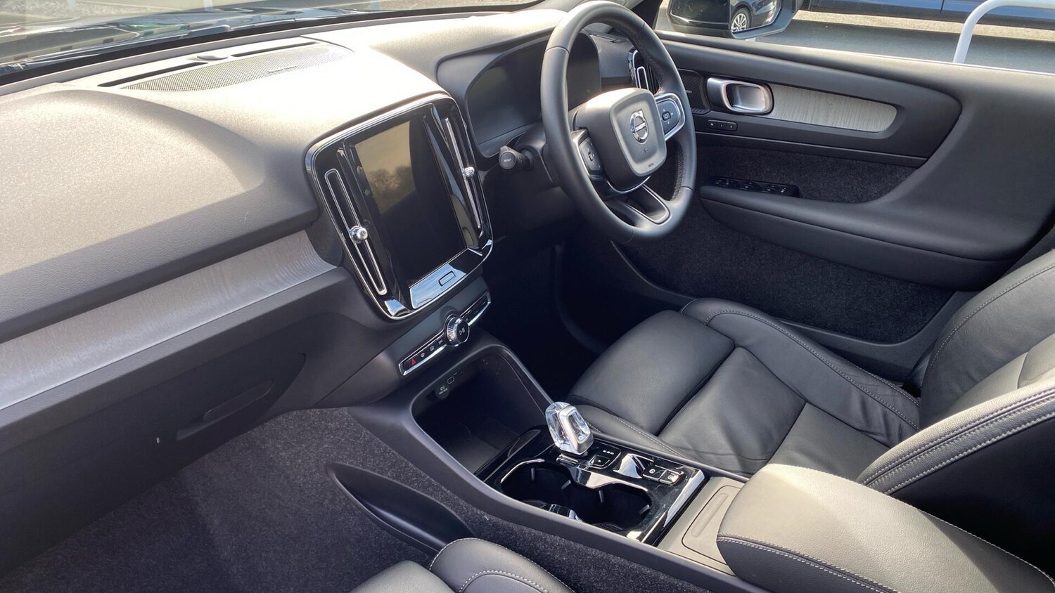 Used Volvo XC40 for sale - 77753340: Photo 12