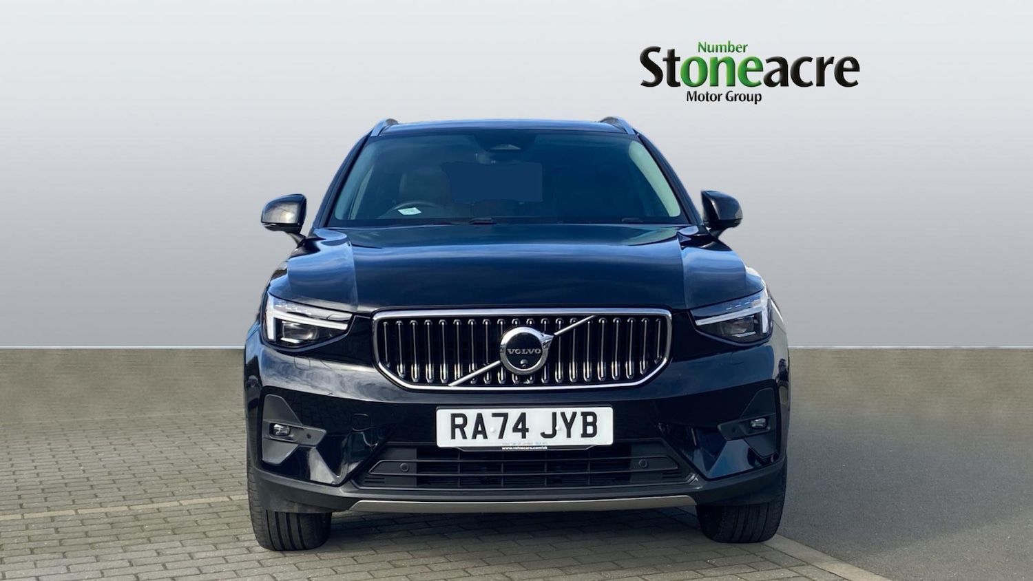 Used Volvo XC40 for sale - 77753340: Photo 2