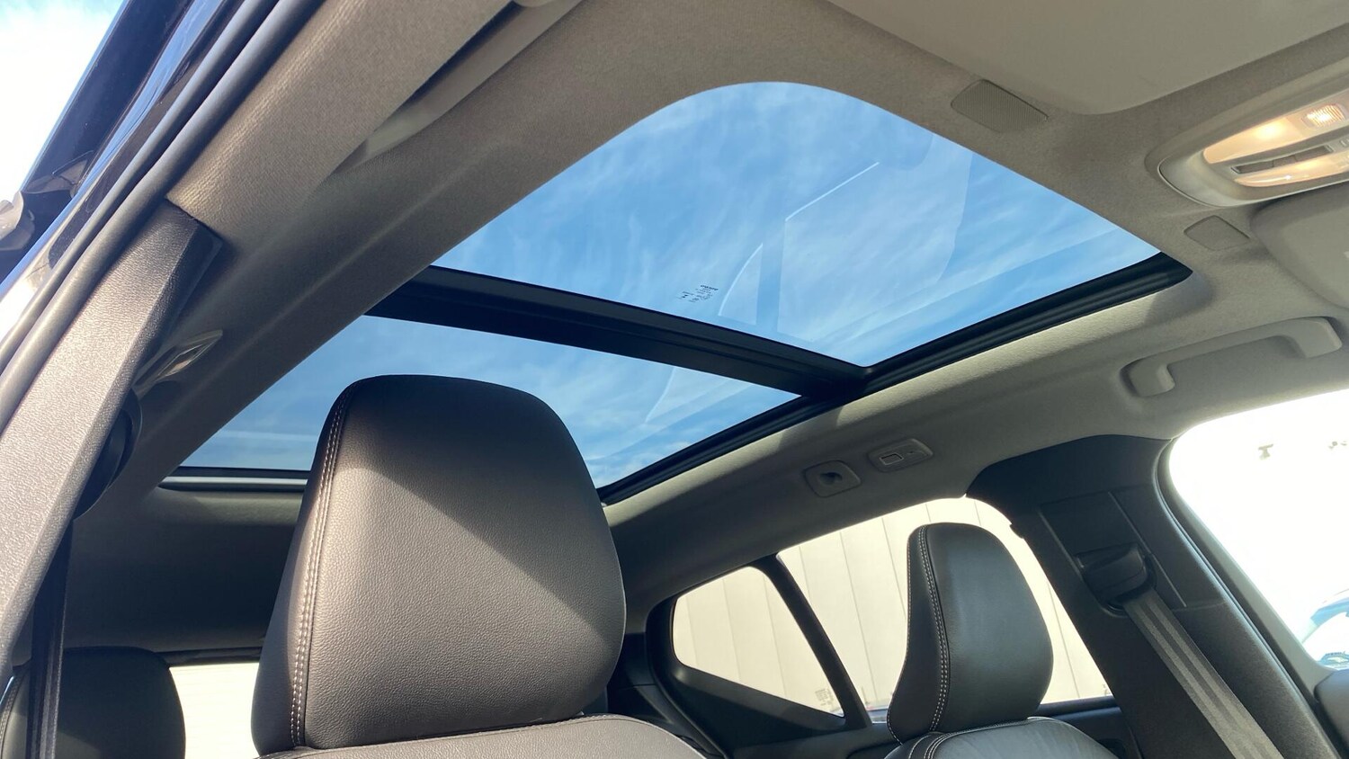 Used Volvo XC40 for sale - 77753340: Photo 36