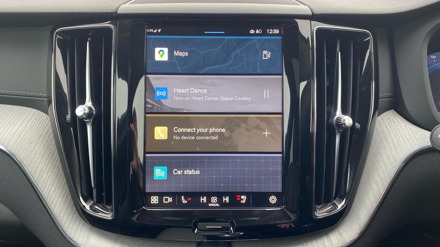 Used Volvo XC60 2025 for sale - 77455263: Photo 12