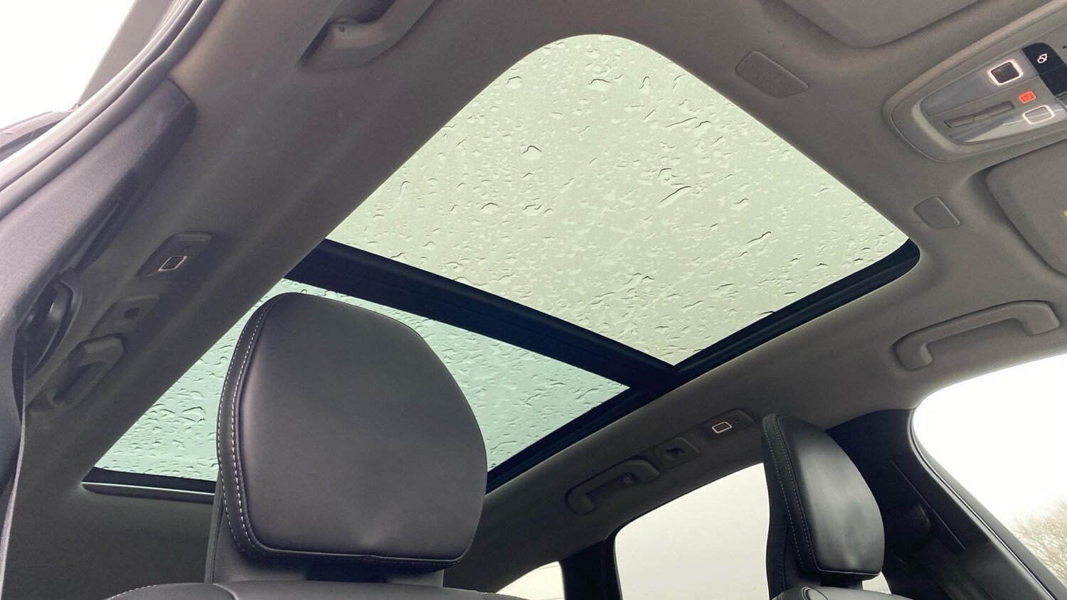 Used Volvo XC60 2025 for sale - 77455263: Photo 31