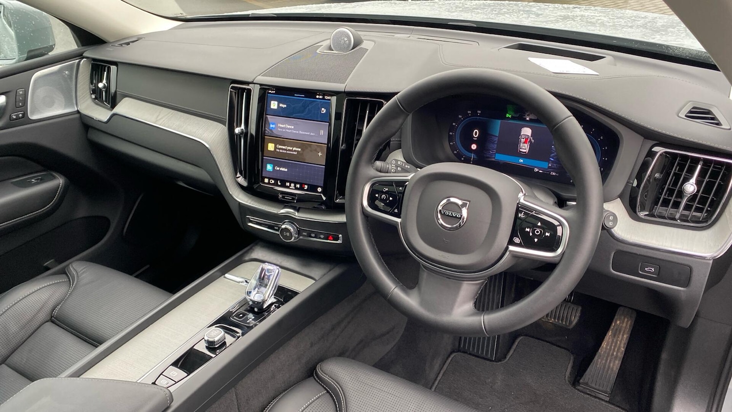 Used Volvo XC60 2025 for sale - 77455263: Photo 4