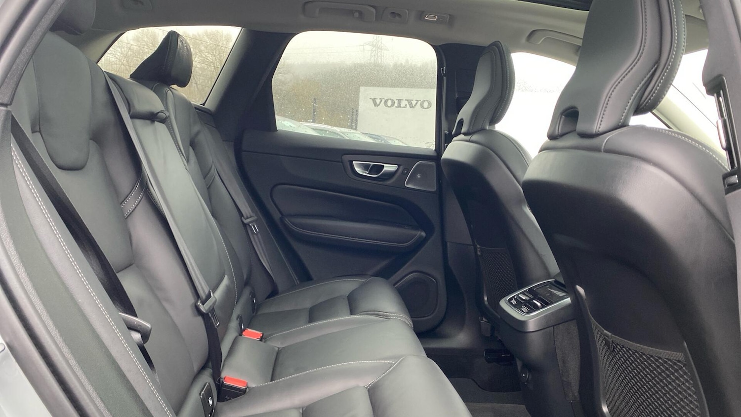 Used Volvo XC60 2025 for sale - 77455263: Photo 6