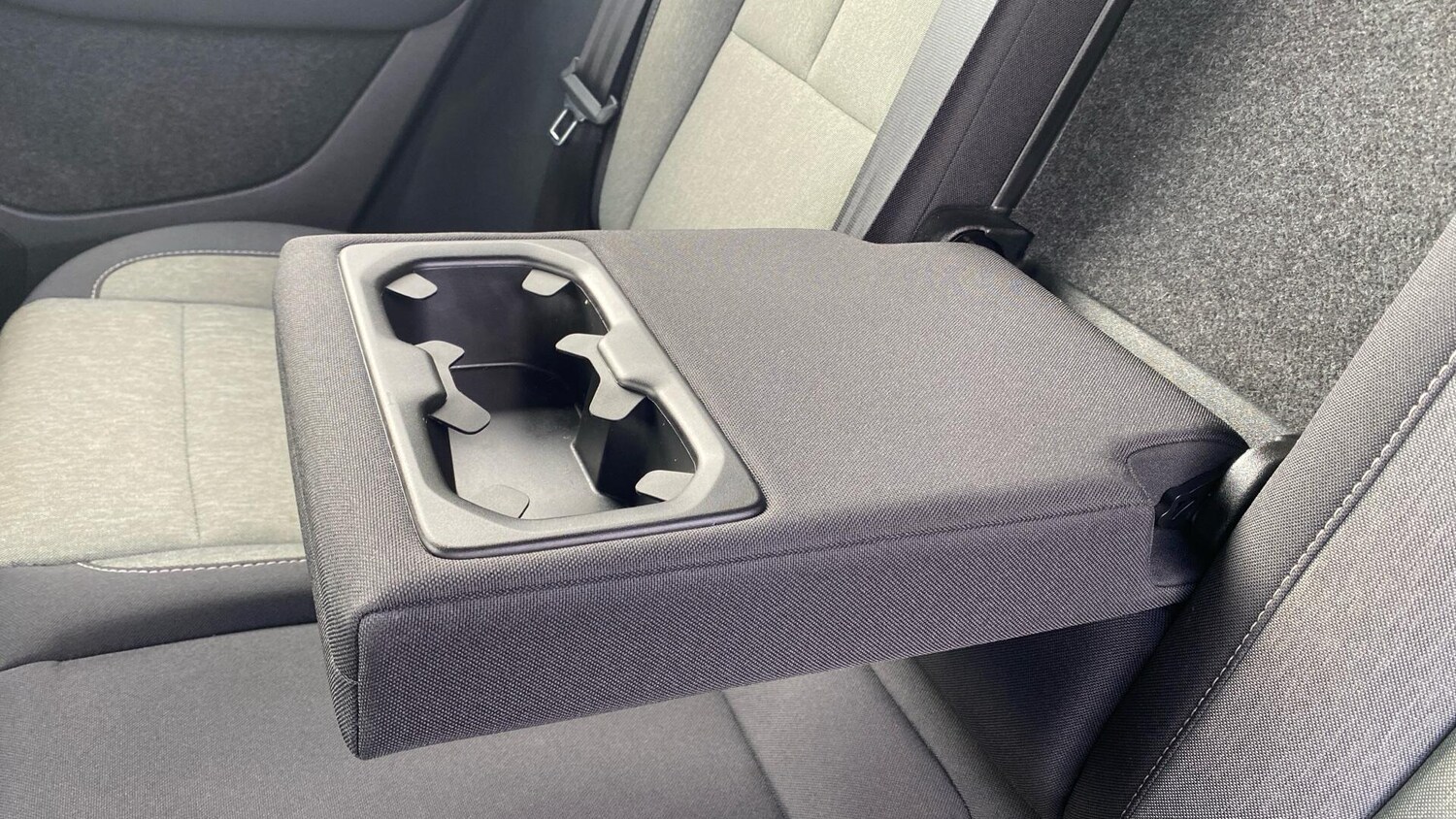 Used Volvo XC40 for sale - 77825270: Photo 34